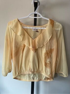 NEW Little Moon Aritzia Rosemary Blouse in Yellow Feather Print Ruffled Boho